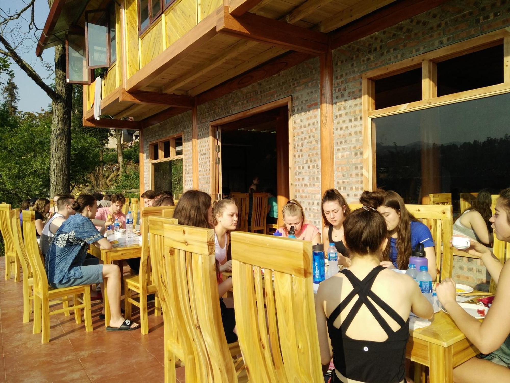 Bac Ha Threeland Homestay Экстерьер фото